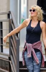 TAYLOR SWIFT Leaves a Gym in New York 09/06/2016