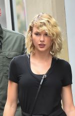 TAYLOR SWIFT Leaves a Gym in New York 09/07/2016
