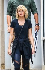 TAYLOR SWIFT Leaves a Gym in New York 09/07/2016