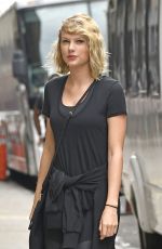 TAYLOR SWIFT Leaves a Gym in New York 09/07/2016