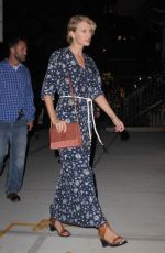 TAYLOR SWIFT Out and About in New York 09/12/2016