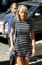 TAYLOR SWIFT Out and About in New York 09/14/2016