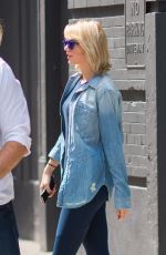 TAYLOR SWIFT Outside Her Gym in New York 08/31/2016