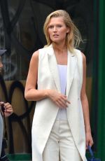 TONI GARRN Out and About in New York 09/10/2016