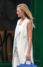 TONI GARRN Out and About in New York 09/10/2016