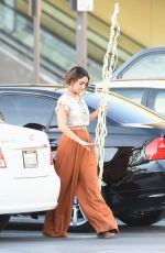 VANESSA and STELLA HUDGENS Leaves Michaels and Aq Nail Salon in Los Angeles 09/23/2016