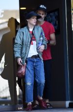 WINONA RYDER House Hunting in Beverly Hills 09/09/2016