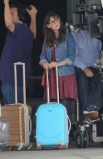 ZOOEY DESCHANEL and HANNAH SIMONE on the Set of 