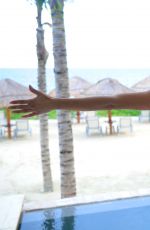 ADRIANA LIMA for Rviera Cancun Resort and Spa in Mexico 10/18/2016
