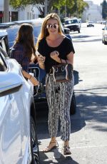 CAT DEELEY Shopping at Express in Beverly Hills 10/20/2016