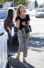 CAT DEELEY Shopping at Express in Beverly Hills 10/20/2016