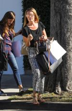 CAT DEELEY Shopping at Express in Beverly Hills 10/20/2016