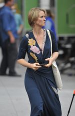 CYNTHIA NIXON on the Set of 