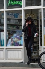 DAISY LOWE Leaves a Pharmacy in London 10/20/2016