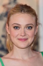 DAKOTA FANNING at 