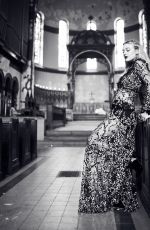DAKOTA FANNING in The Edit Magazine, October 2016 Issue