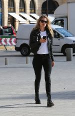 DOUTZEN KROES Out and About in Paris 10/03/2016