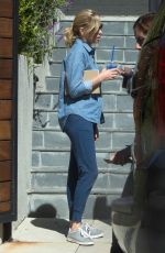 ELIZABETH BANKS Out and About in Los Angeles 10/03/2016