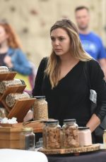 ELIZABETH OLSEN Shopping at Farmer