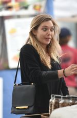 ELIZABETH OLSEN Shopping at Farmer