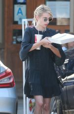 EMMA ROBERTS Picks up Some Lunch Out in Los Angeles 10/04/2016