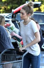 GIGI HADID Out Shopping at Bristol Farms in Beverly Hills 10/22/2016