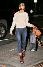 HAILEY BALDWIN Arrives at Her Apartment in New York 10/19/2016