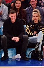 HAILEY BALDWIN at New York Knicks Game 10/29/2016