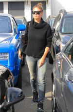 HEIDI KLUM Leaves Meche Salon in Beverly Hills 10/13/2016