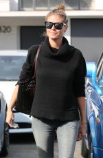 HEIDI KLUM Leaves Meche Salon in Beverly Hills 10/13/2016