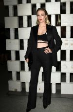JANUARY JONES at Hammer Museum’s 14th Annual Gala in Westwood 10/08/2016