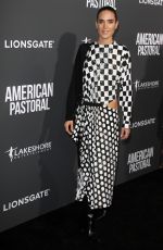 JENNIFER CONNELLY at 