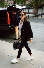 JENNIFER GARNER Arrives at Her Hotel in New York 10/23/2016