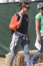 JENNIFER GARNER at a Pumpkin Patch in Los Angeles 10/05/2016