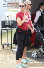 JENNIFER GARNER at ALS Association Golden West Chapter Los Angeles County Walk to Defeat ALS 10/16/2016