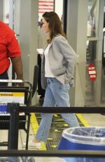 JENNIFER GARNER at LAX Arport in Los Angeles 10/10/2016