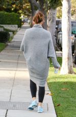 JENNIFER GARNER Out and About in Los Angeles 10/07/2016