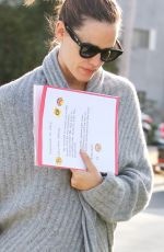 JENNIFER GARNER Out and About in Los Angeles 10/07/2016