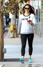 JENNIFER GARNER Out in Los Angeles 10/29/2016