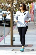 JENNIFER GARNER Out in Los Angeles 10/29/2016