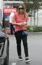 JESSICA ALBA Leaves Bristol Farms in Beverly Hills 10/23/2016