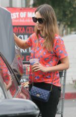 JESSICA ALBA Leaves Bristol Farms in Beverly Hills 10/23/2016