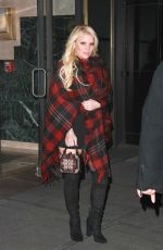 JESSICA SIMPSON Leaves Lil Frankie Restaurant in New York 10/24/2016