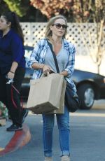 JULIE BENZ Shopping for Groceries at Bristol Farms in Beverly Hills 10/04/2016