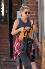 KATE HUDSON Out and About in Los Angeles 10/03/2016
