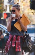 KATE HUDSON Out and About in Los Angeles 10/03/2016
