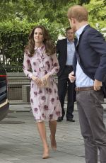 KATE MIDDLETON Celebrate World Mental Health Day at London Eye 10/10/2016