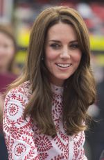 KATE MIDDLETON Celebrate World Mental Health Day at London Eye 10/10/2016