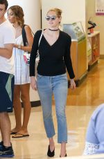 KATE UPTON at Rite Aid Pharmacy in Beverly Hills 10/03/2016