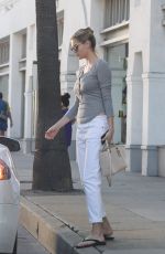 KATE UPTON Out and About in Beverly Hills 10/06/2016
